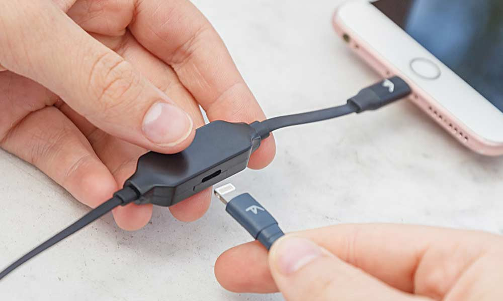 TA - MFi Certified Lightning Earbuds with Charging Port